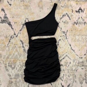 Elegant Black One-Shoulder Dress